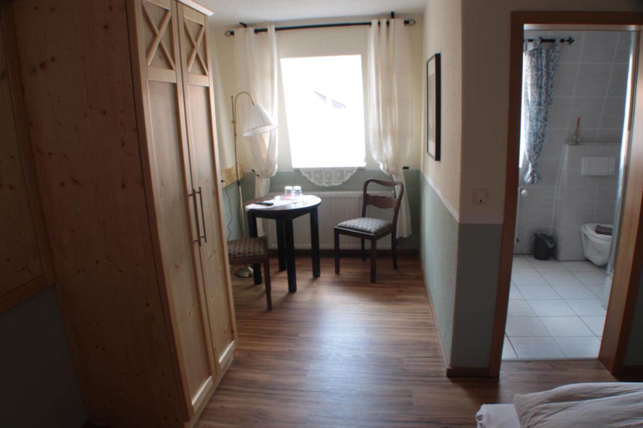 Zum Baren - Einfach Anders Hotel Mainbernheim ภายนอก รูปภาพ