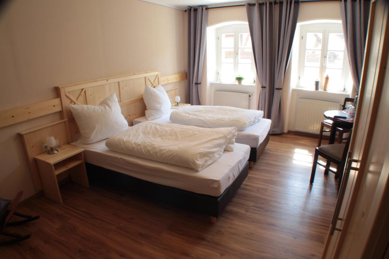 Zum Baren - Einfach Anders Hotel Mainbernheim ภายนอก รูปภาพ