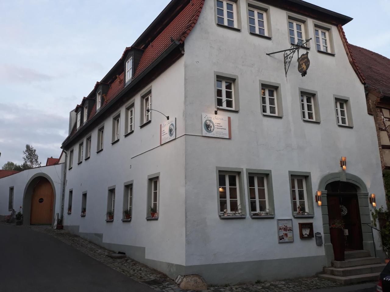 Zum Baren - Einfach Anders Hotel Mainbernheim ภายนอก รูปภาพ